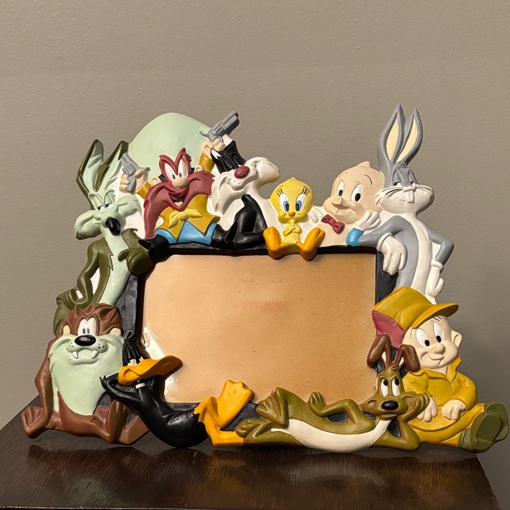 Vintage Looney Tunes Classic Picture Frame, 1995 11 3/4 X 9 inches